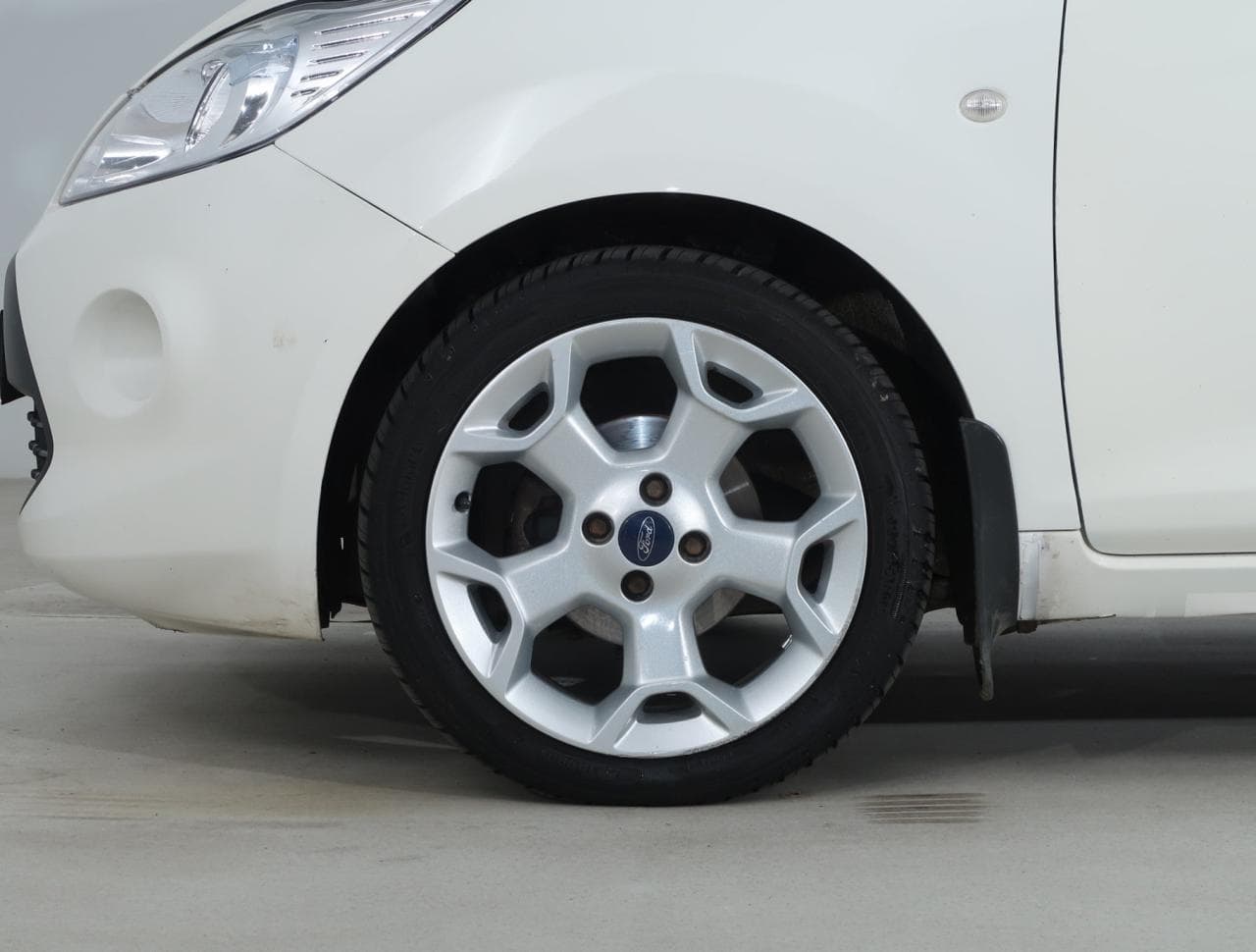 2009 Ford KA - 20