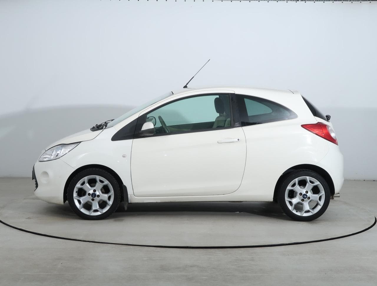 2009 Ford KA - 4