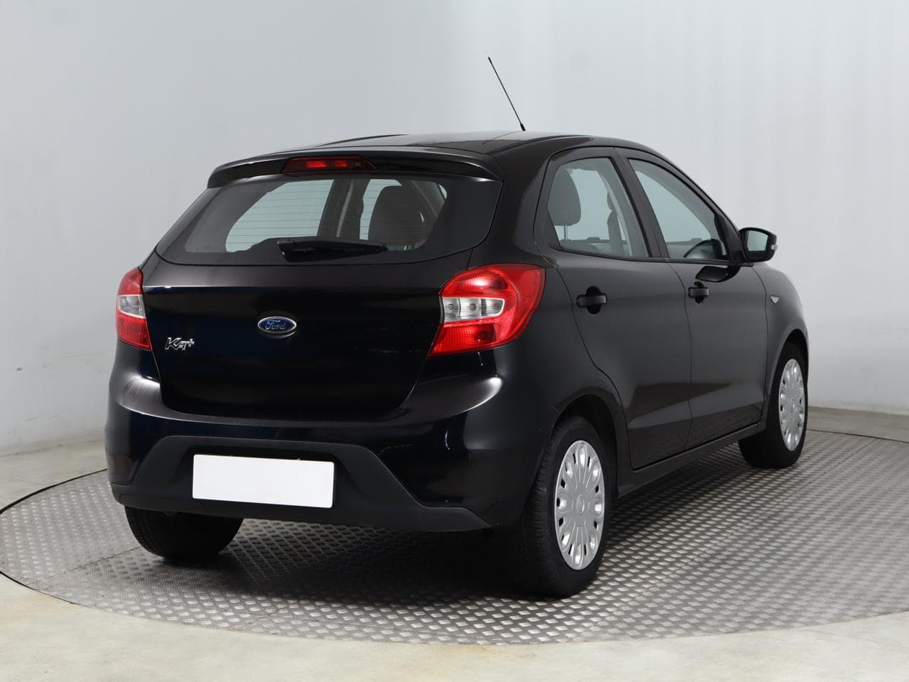 2017 Ford KA+ - 7