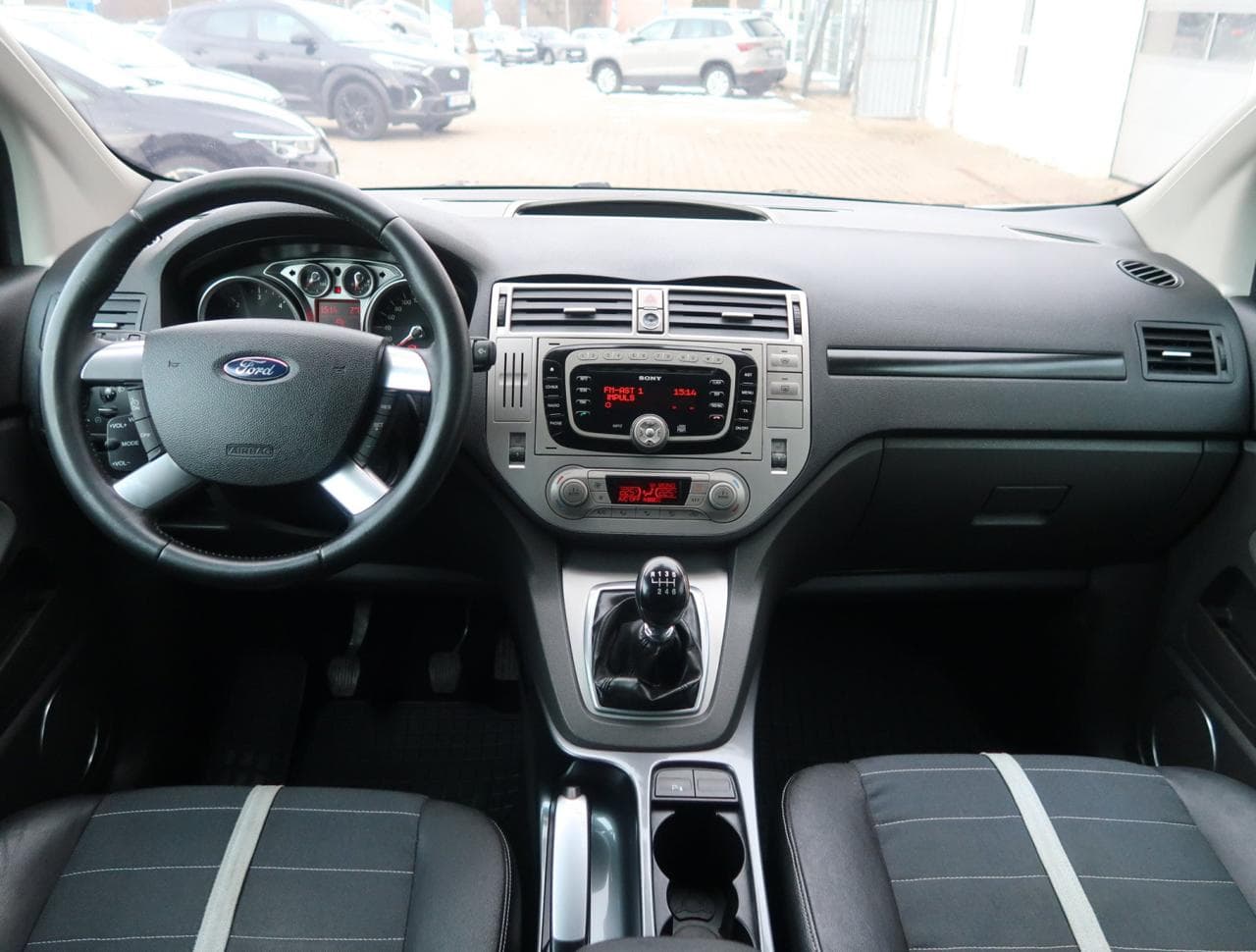2010 Ford Kuga - 10