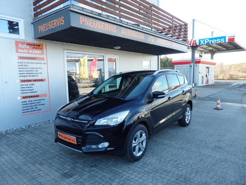 Ford Kuga 2.0 TDCI 103 kW NAVIGACE SUV