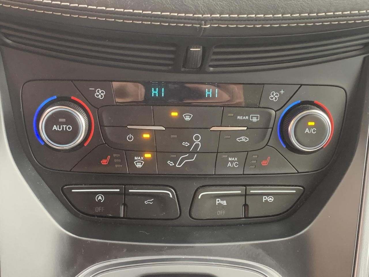 2017 Ford KUGA - 18
