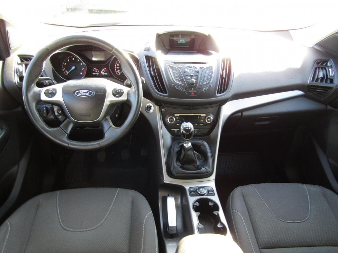 2015 Ford Kuga - 8