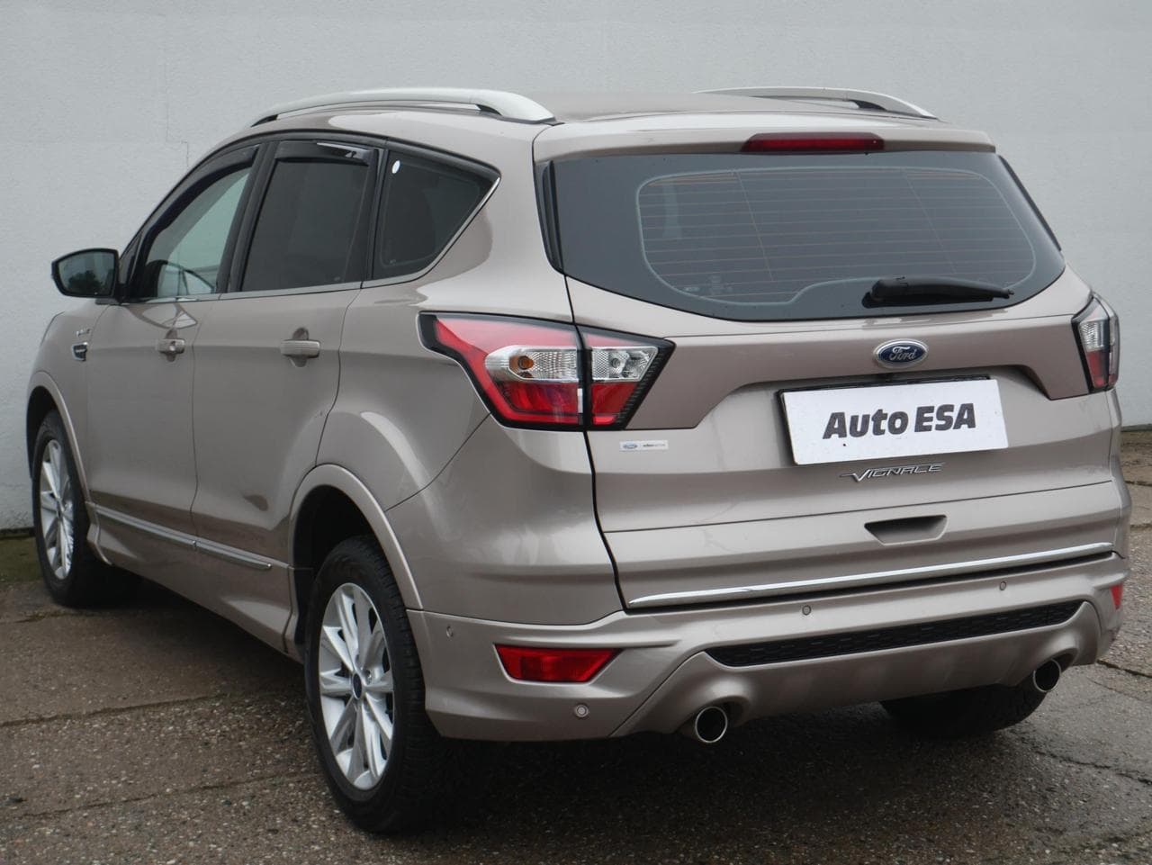 2017 Ford Kuga - 4