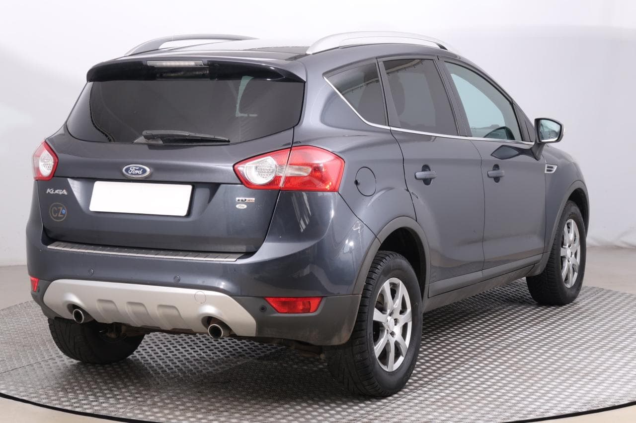2010 Ford Kuga - 7