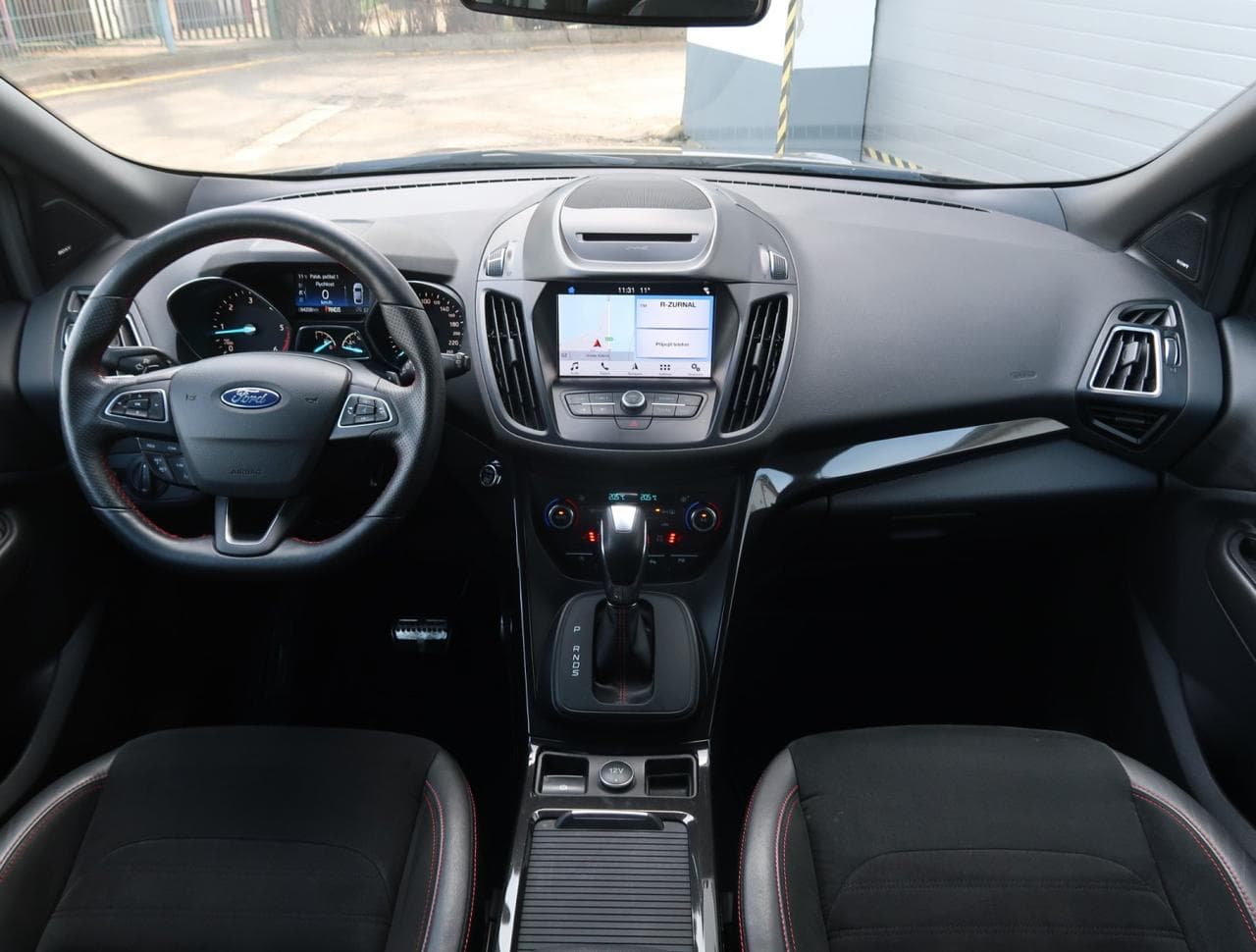 2019 Ford KUGA - 10