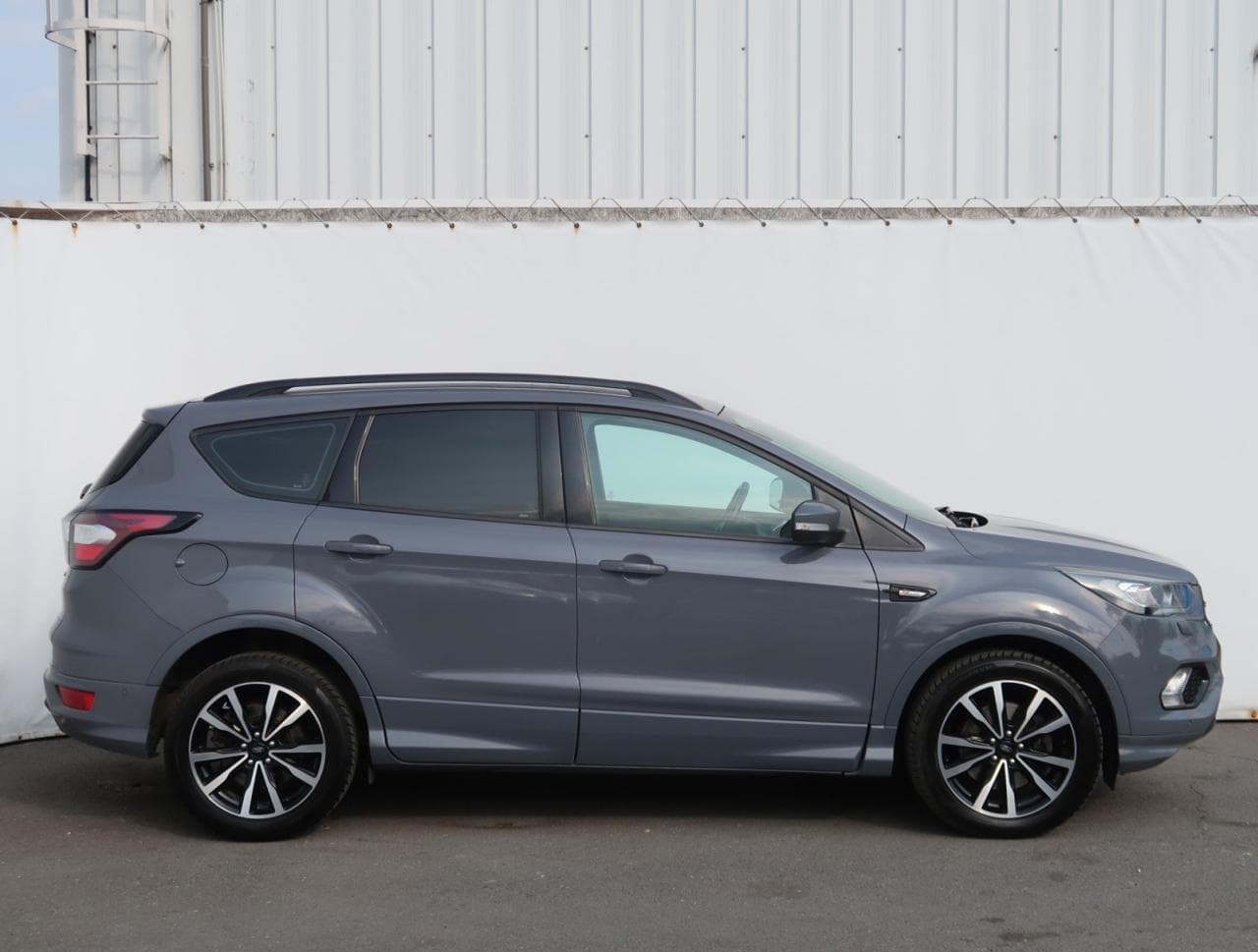 2019 Ford KUGA - 8