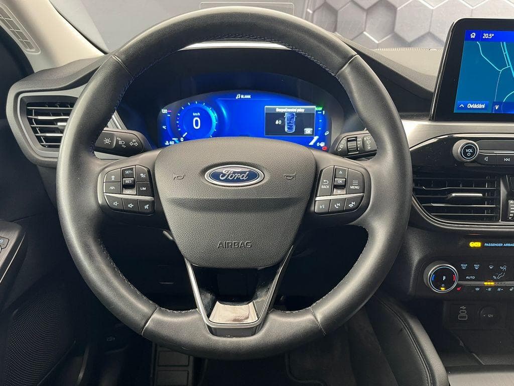 2022 Ford KUGA - 10