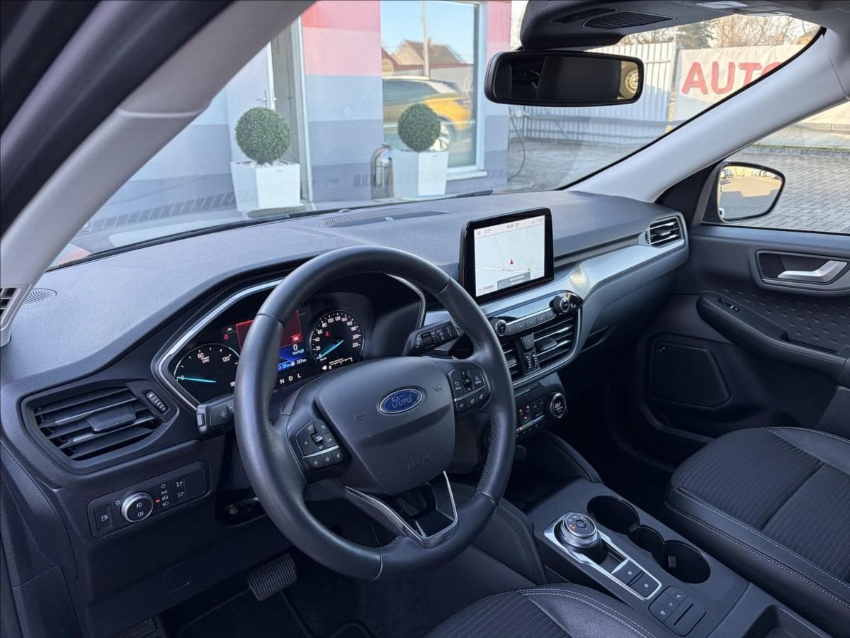 2020 Ford KUGA - 18