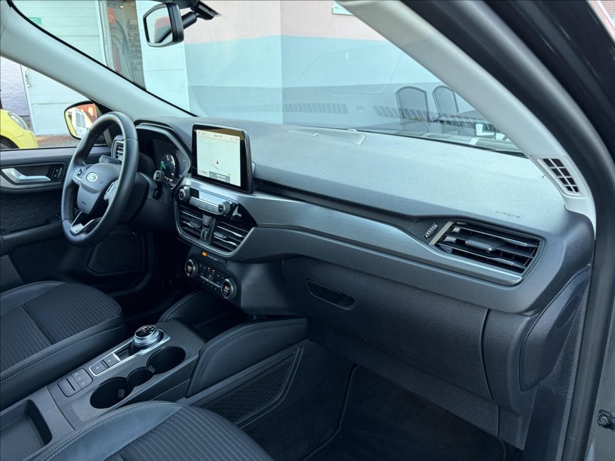 2020 Ford KUGA - 20