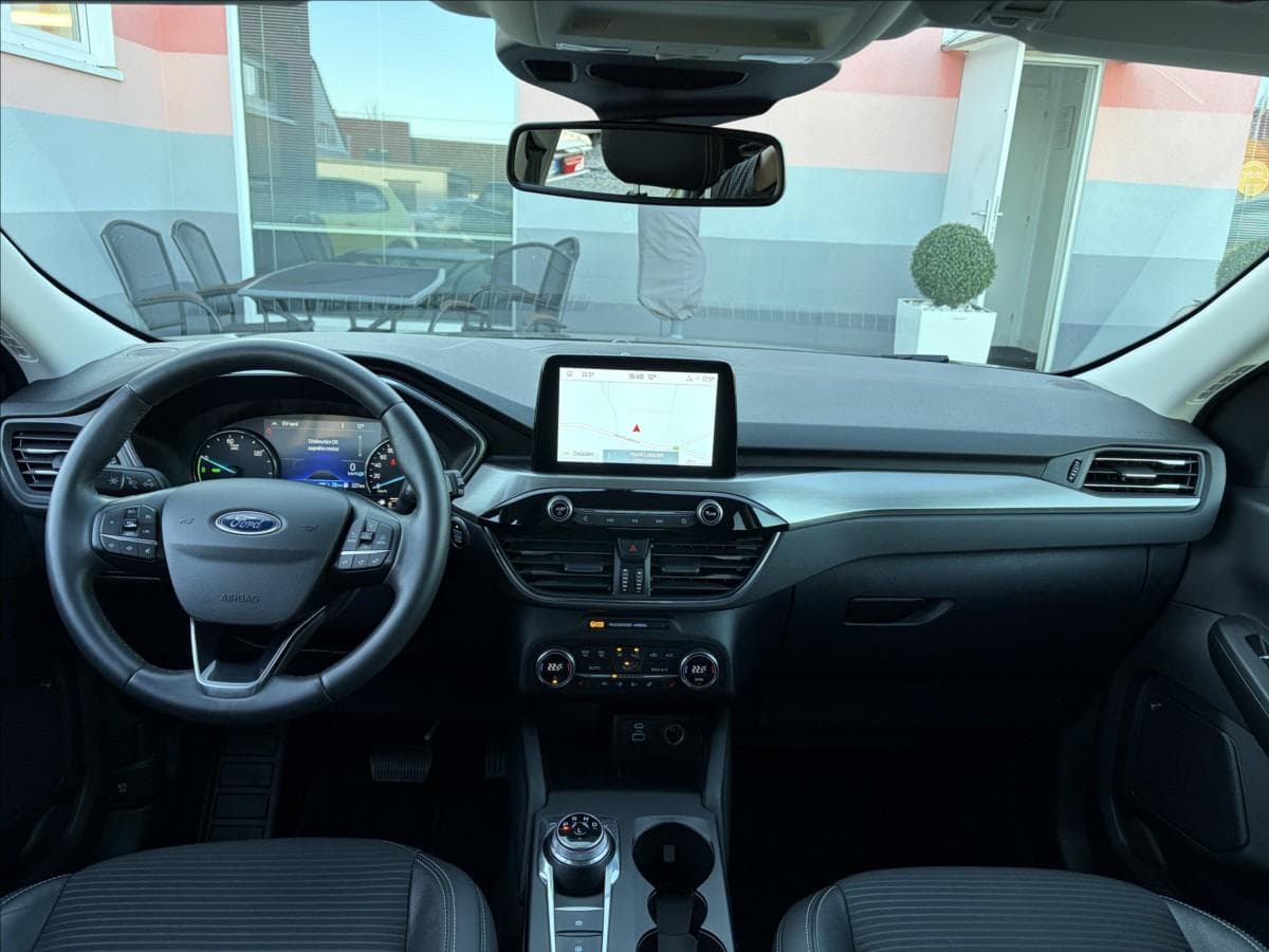 2020 Ford KUGA - 17