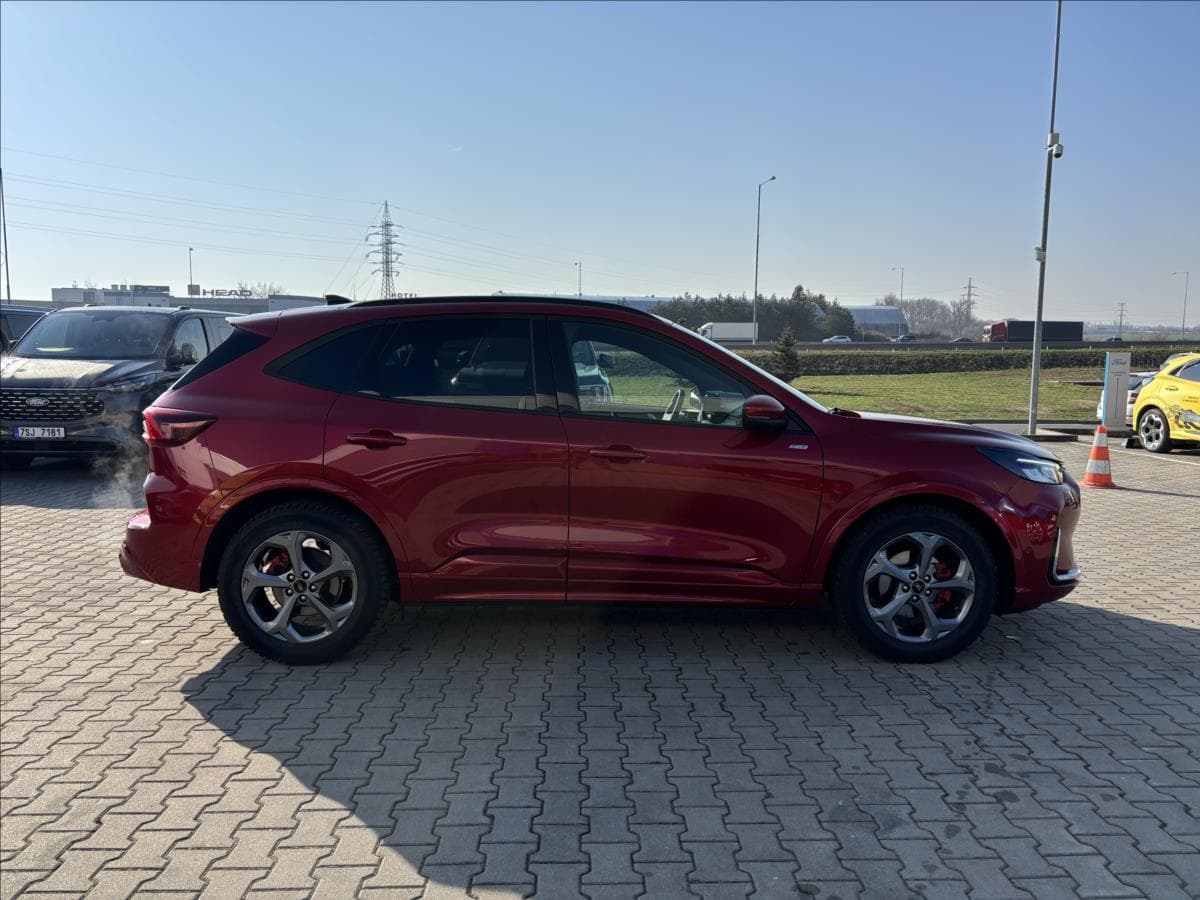 2024 Ford KUGA - 6