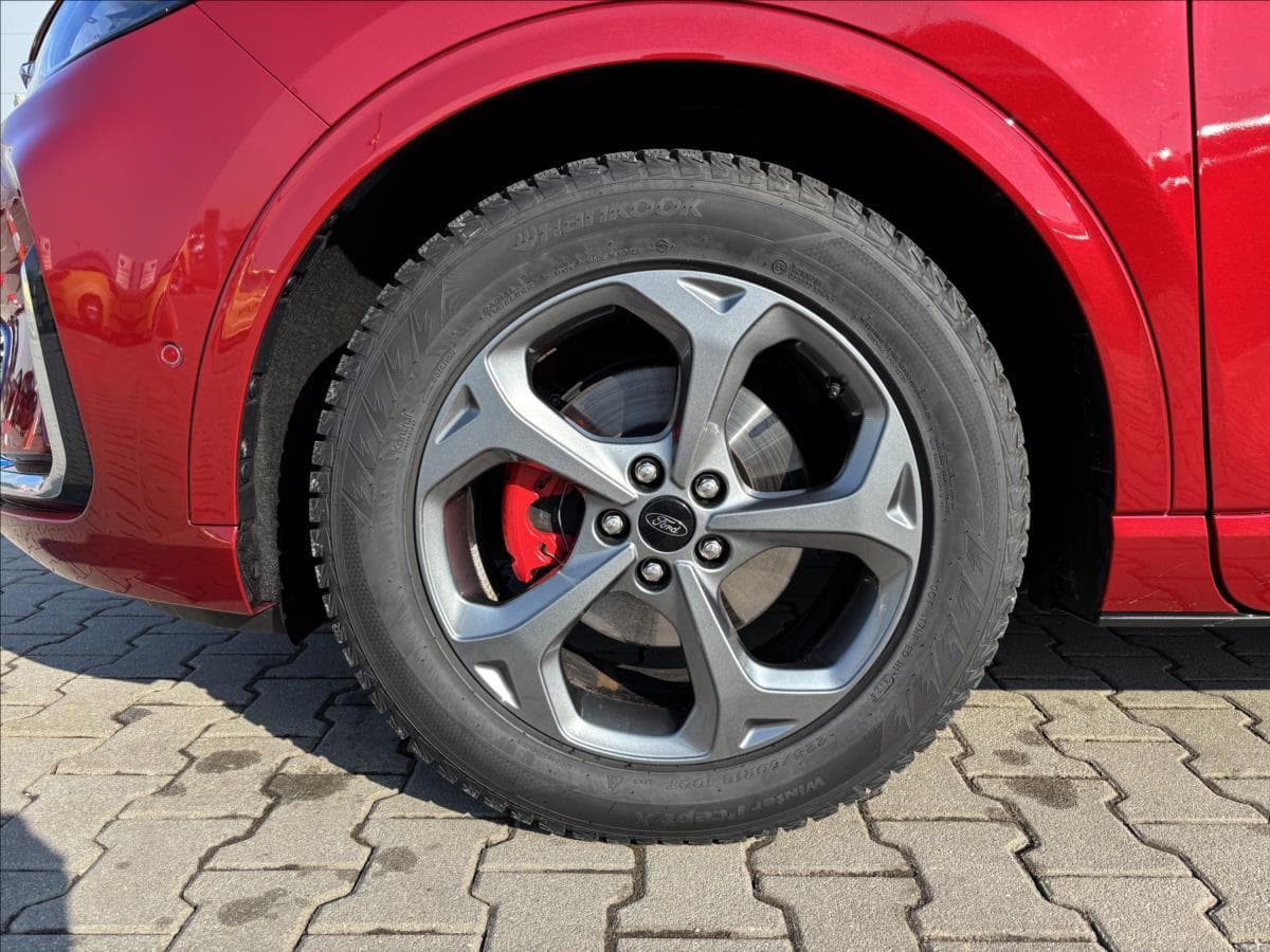 2024 Ford KUGA - 10