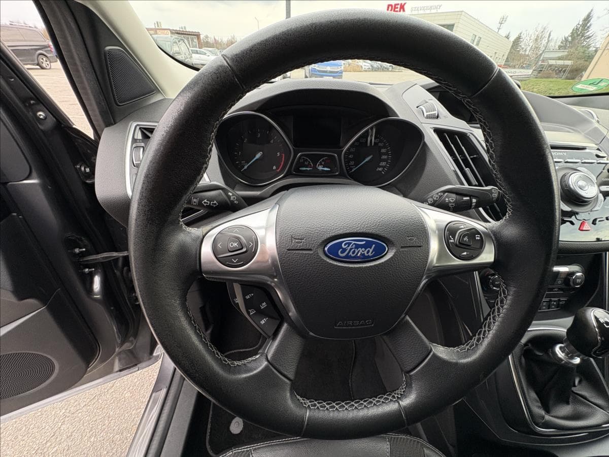 Ford KUGA - 7