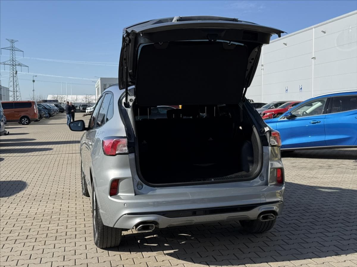 2024 Ford KUGA - 11