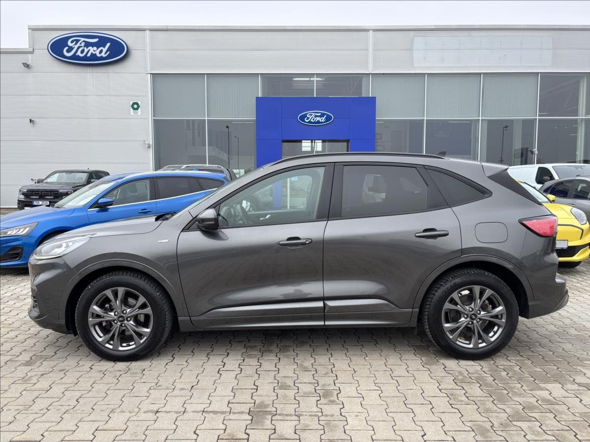 2022 Ford Kuga - 2