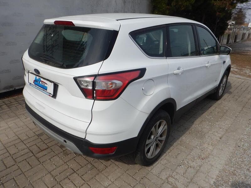 2019 Ford Kuga - 15