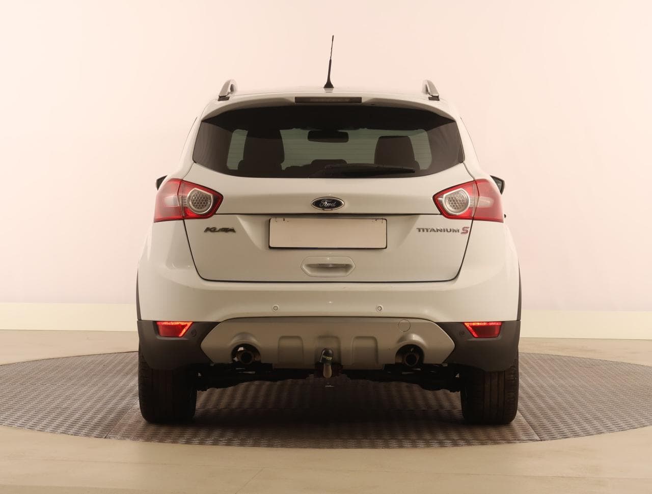 2012 Ford Kuga - 11