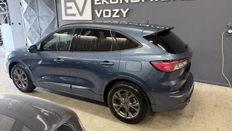 2022 Ford KUGA - 9