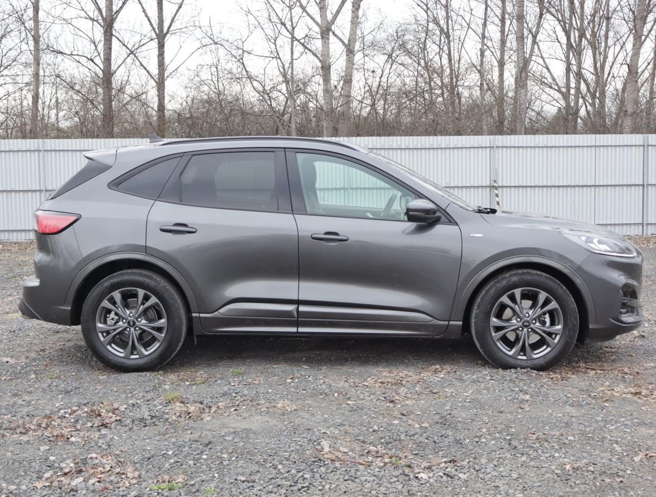 2023 Ford KUGA - 8