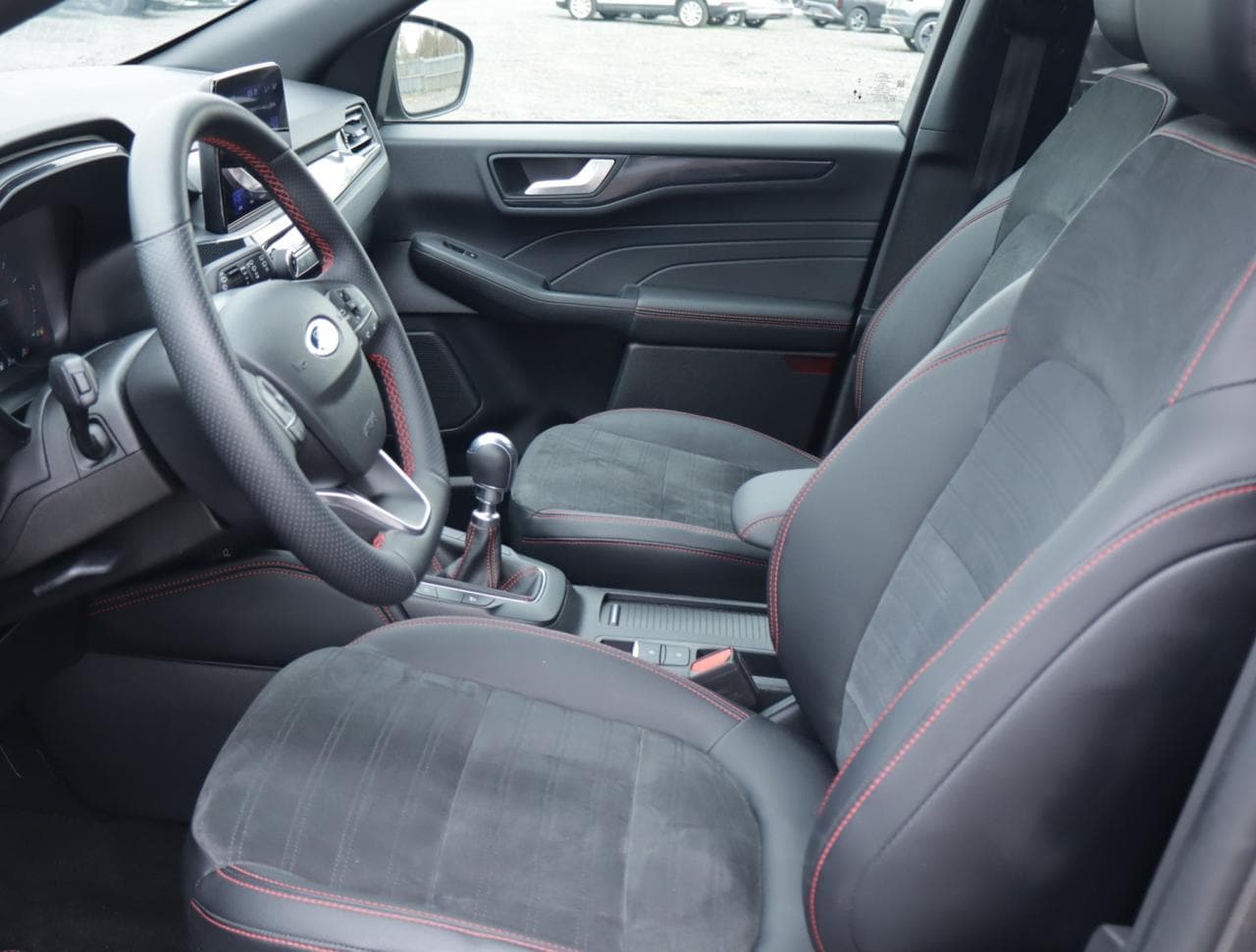 2023 Ford KUGA - 16