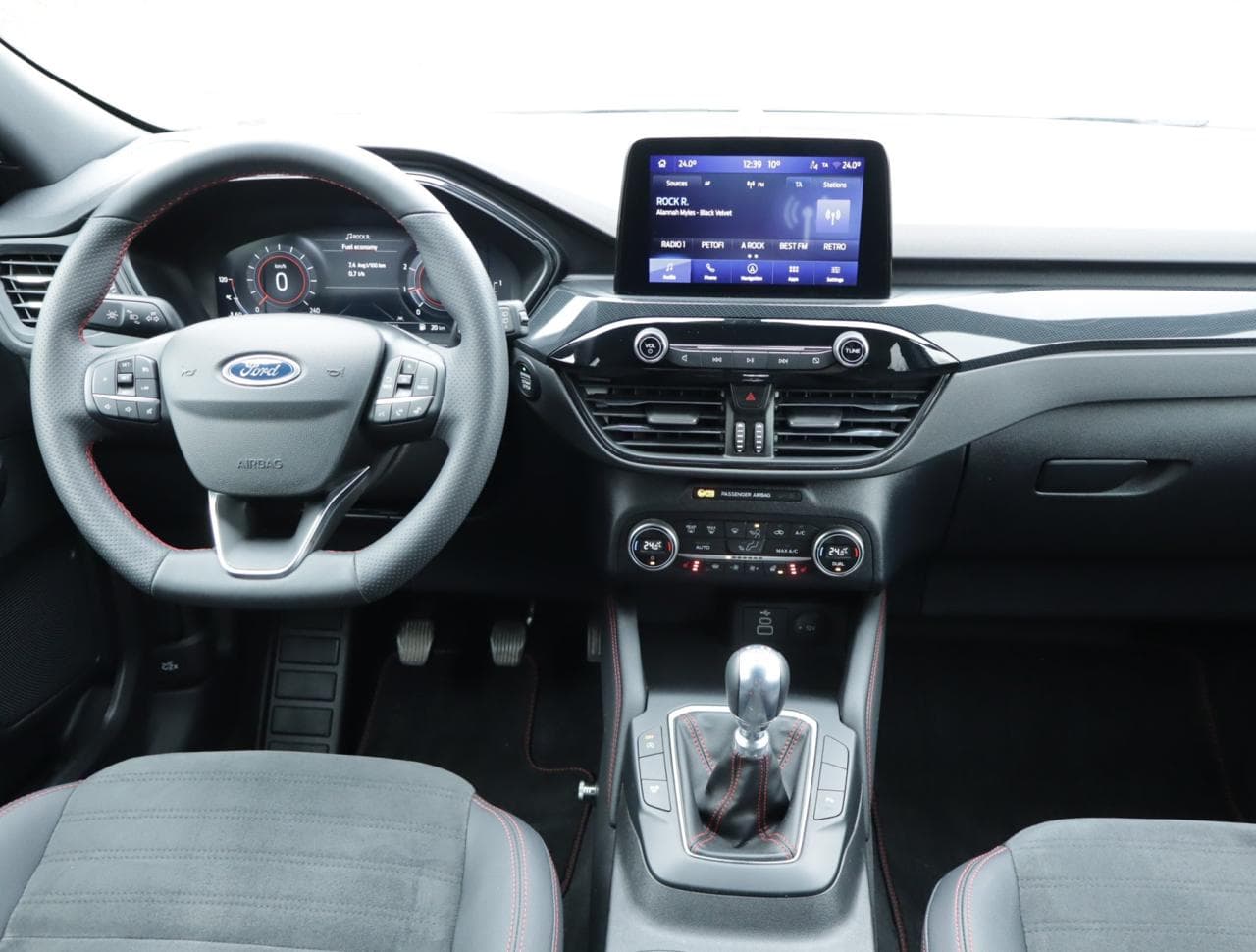 2023 Ford KUGA - 10
