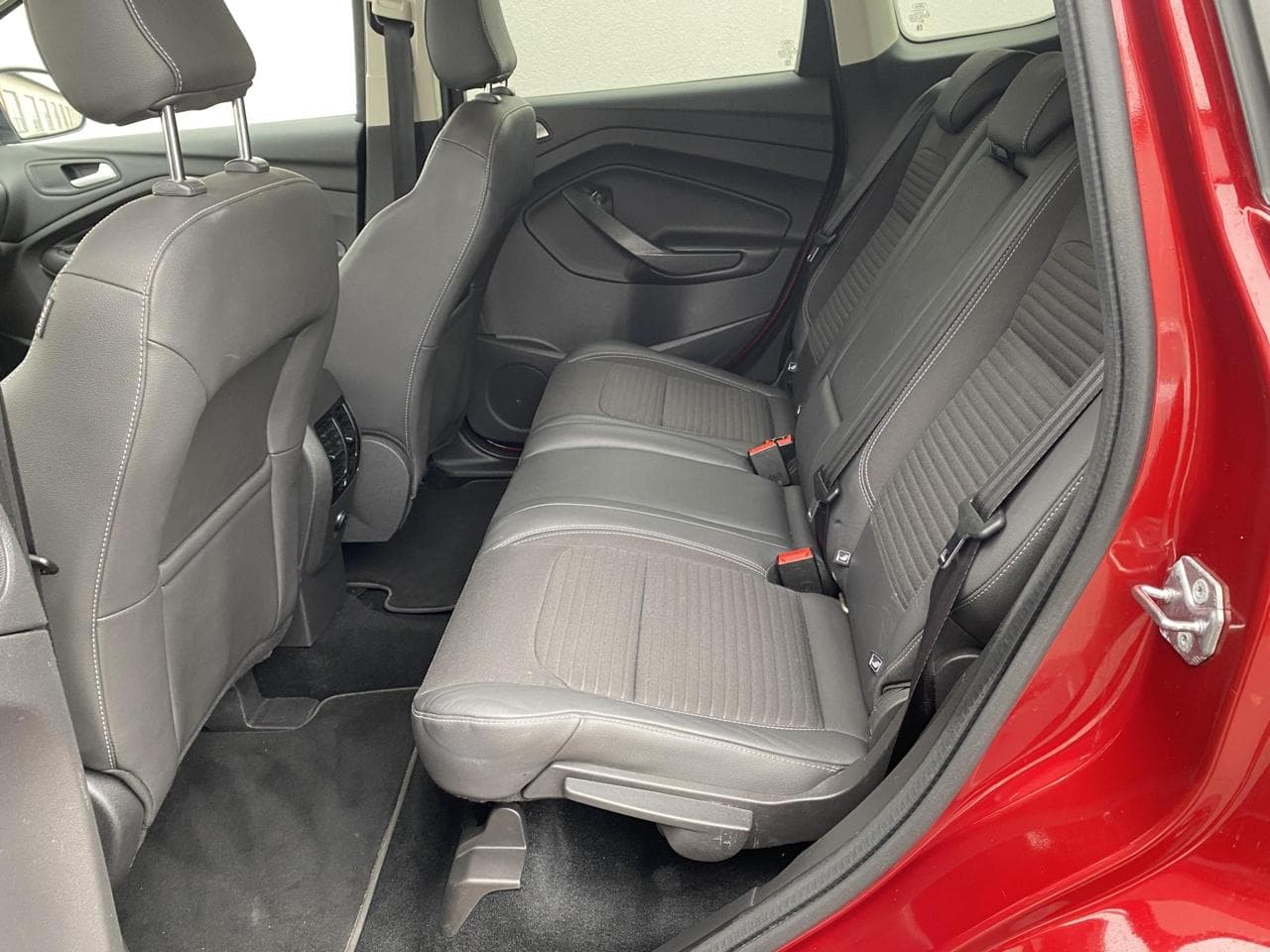 2018 Ford KUGA - 10