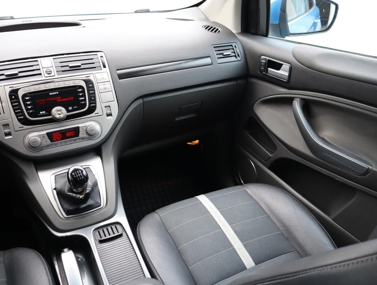 2009 Ford KUGA - 14