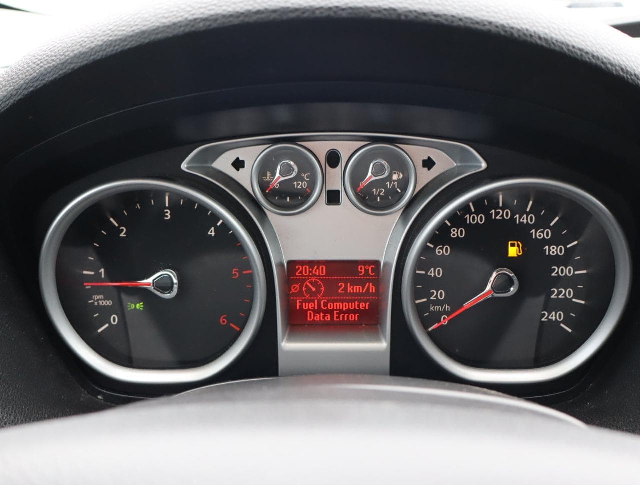 2009 Ford KUGA - 26