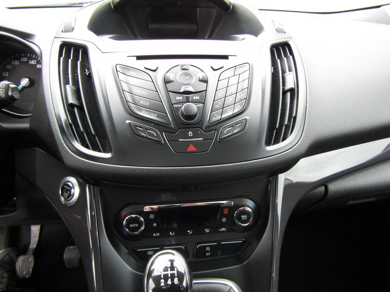 2015 Ford KUGA - 12