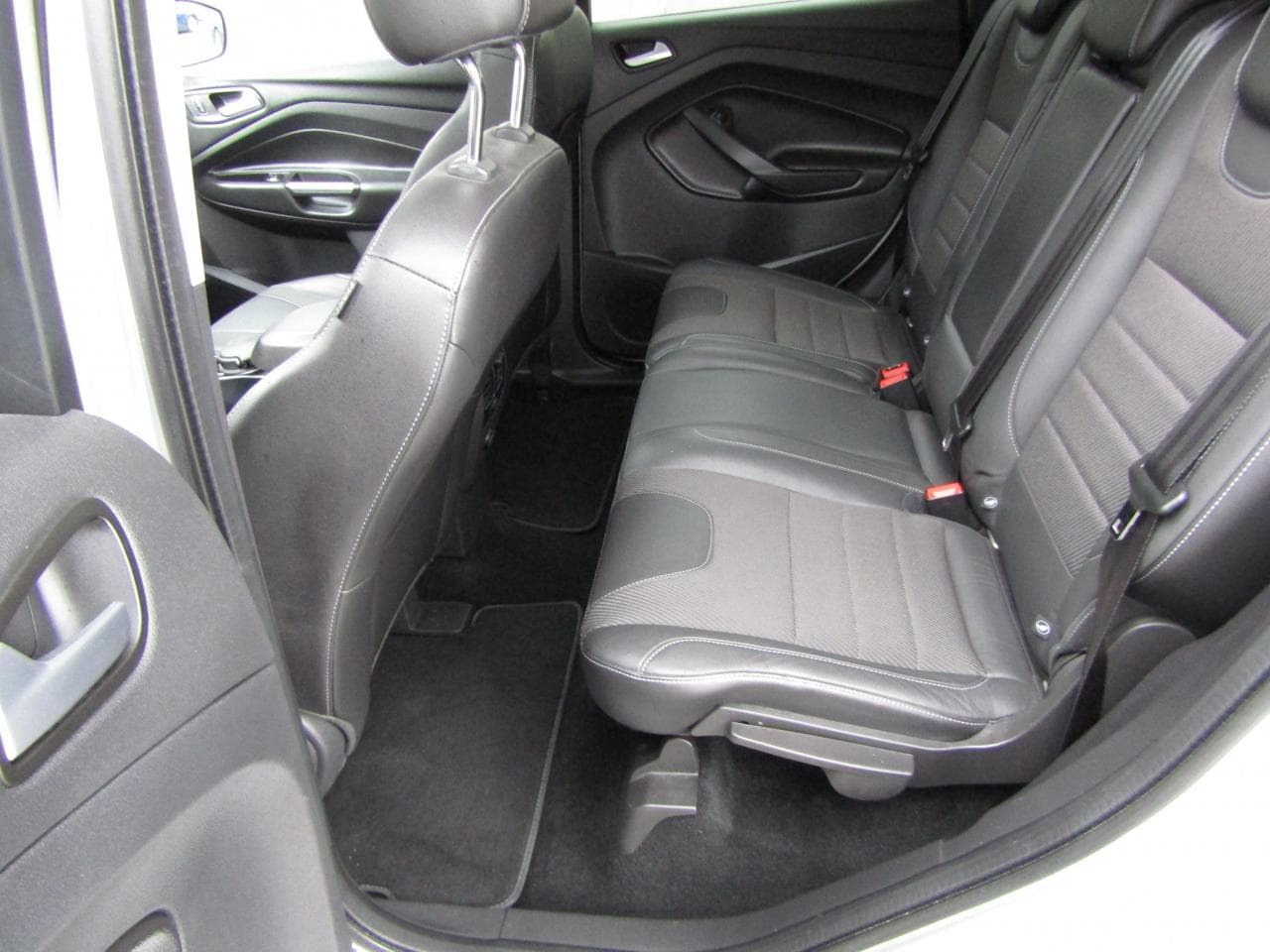 2015 Ford KUGA - 10