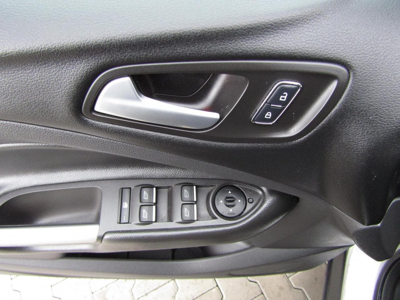 2015 Ford KUGA - 11