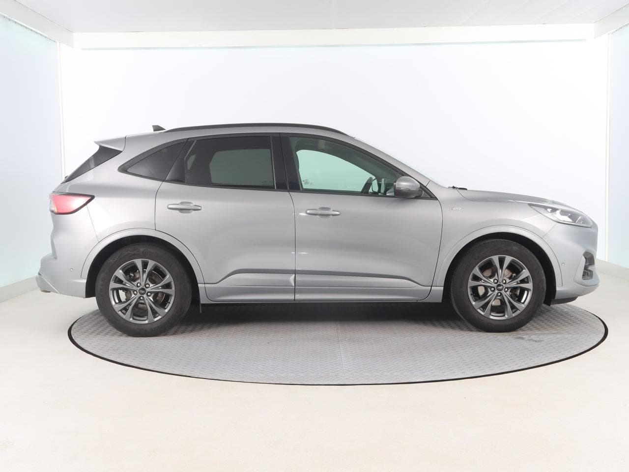 2021 Ford KUGA - 10