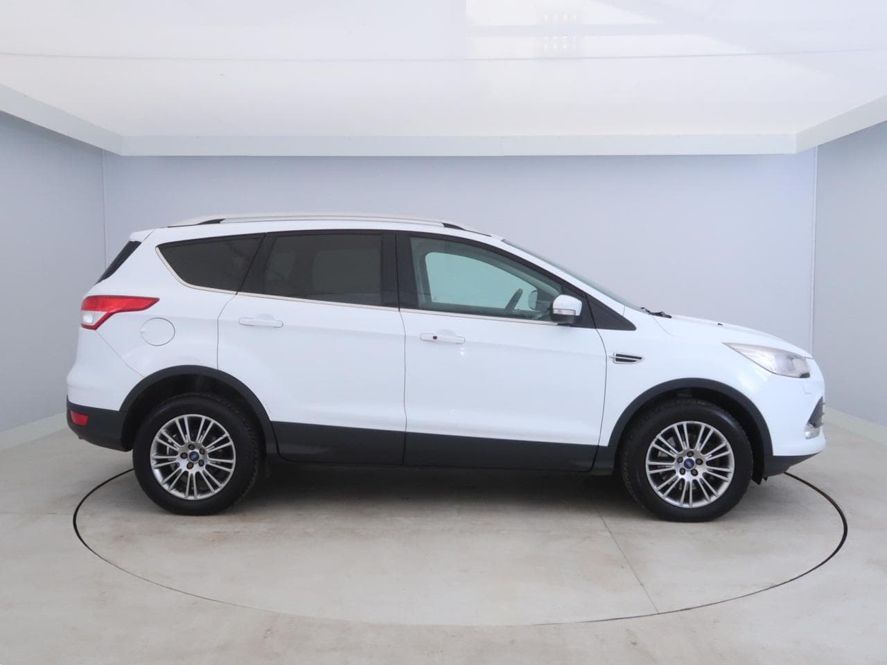 2013 Ford KUGA - 13