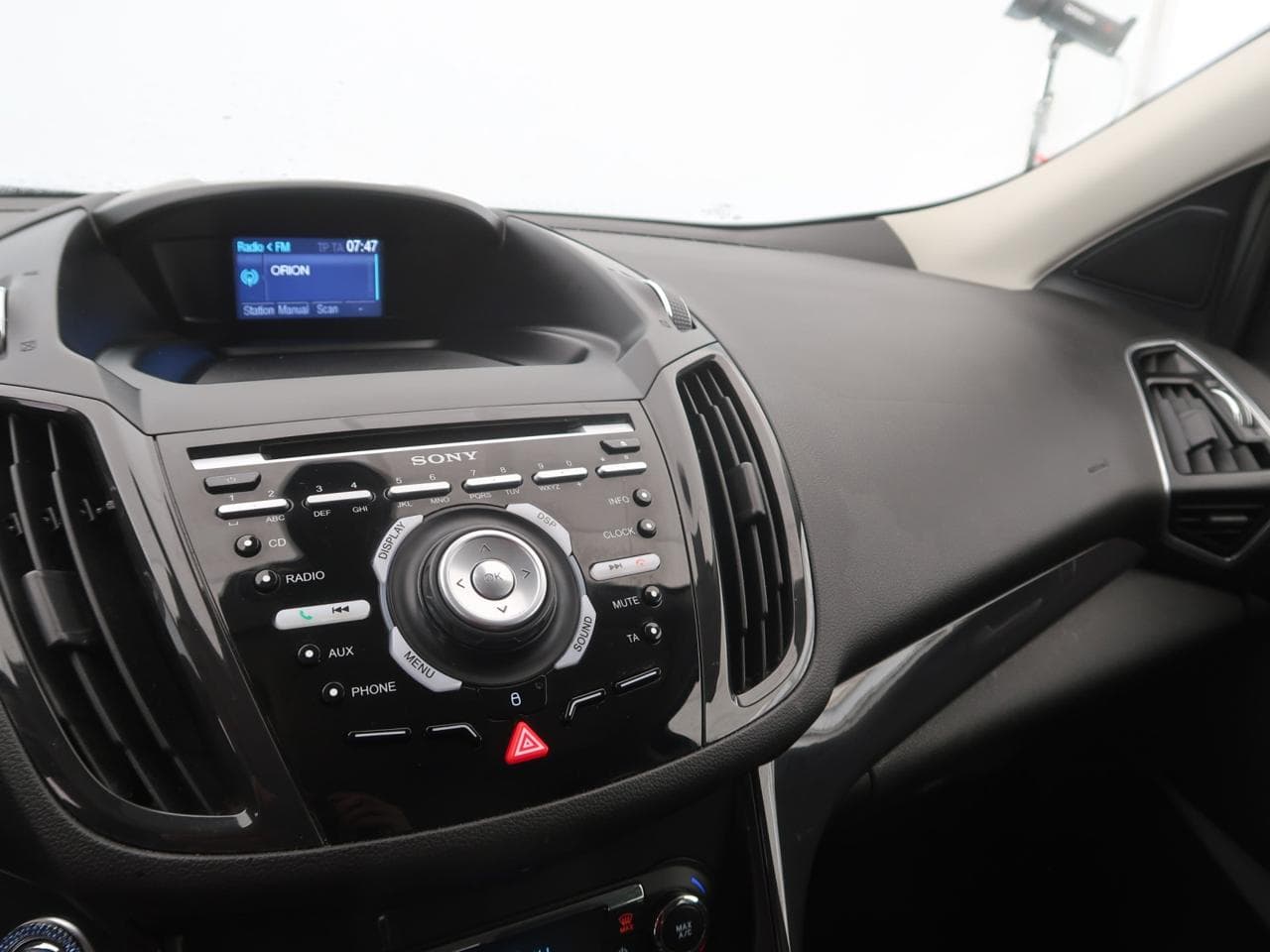 2013 Ford KUGA - 33