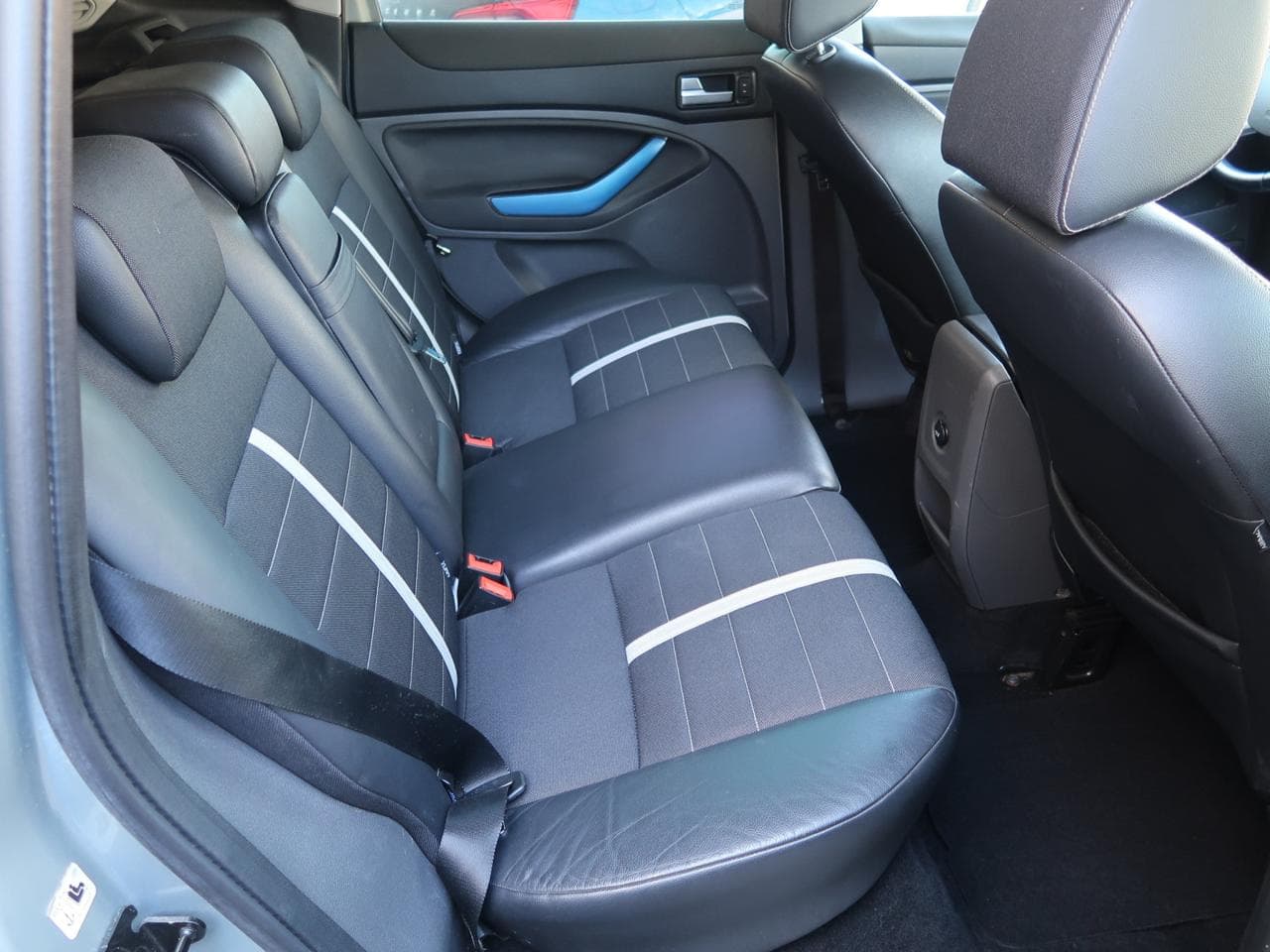 2008 Ford KUGA - 19