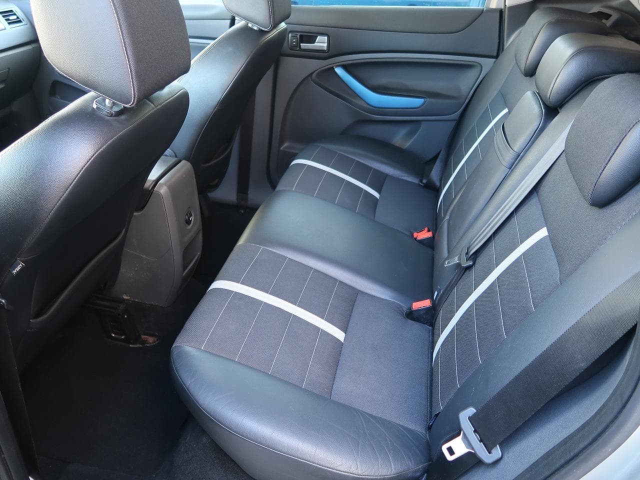 2008 Ford KUGA - 23