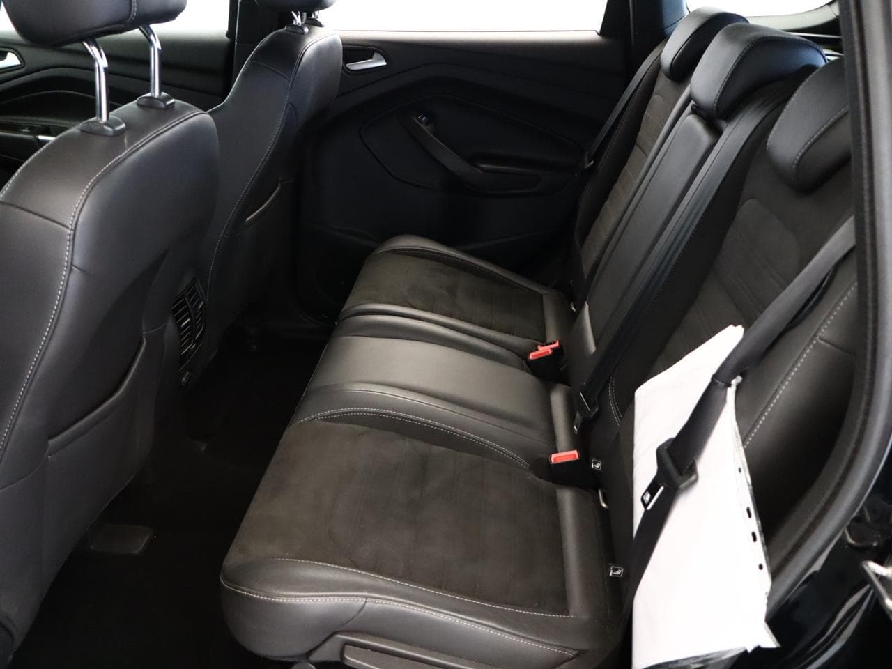 2017 Ford KUGA - 16