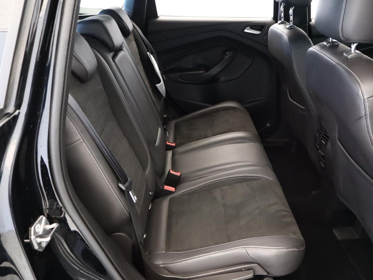2017 Ford KUGA - 12