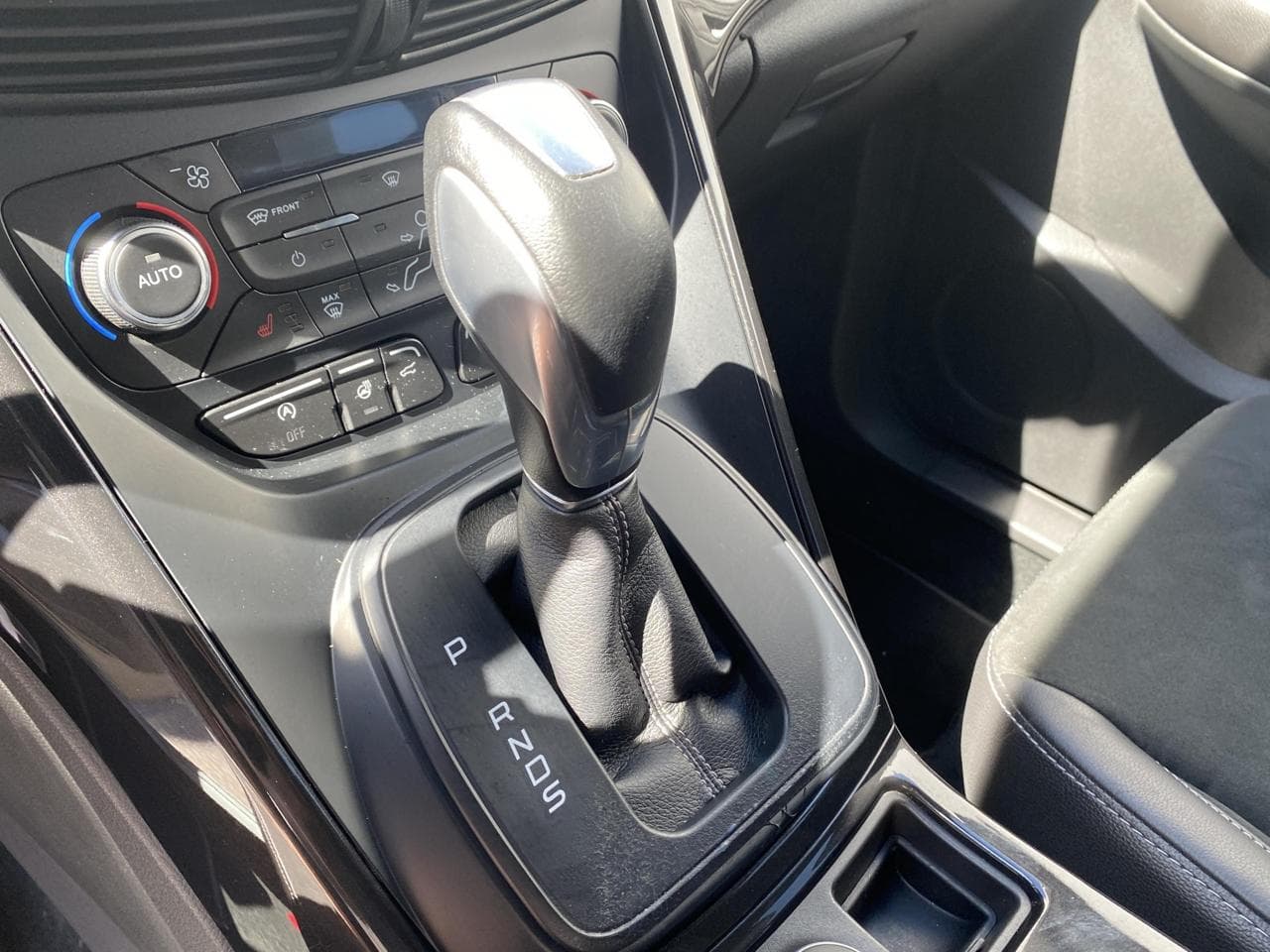 2017 Ford KUGA - 15