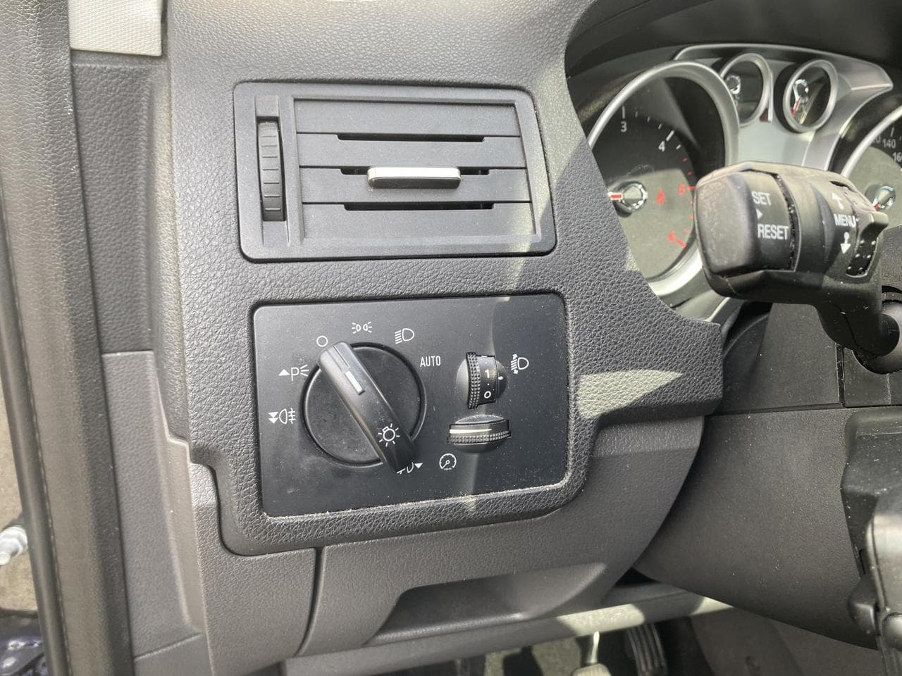2009 Ford KUGA - 21