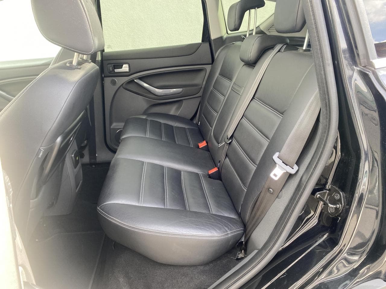 2009 Ford KUGA - 17