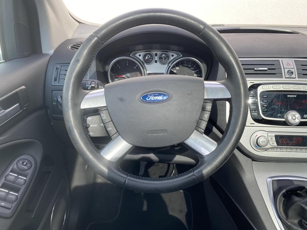 2009 Ford KUGA - 14