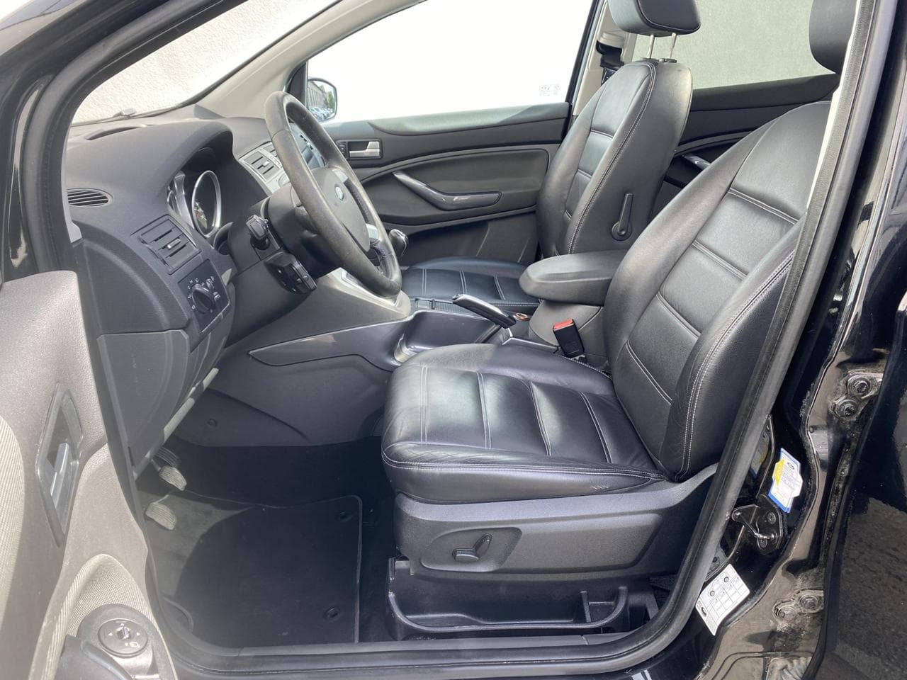 2009 Ford KUGA - 16