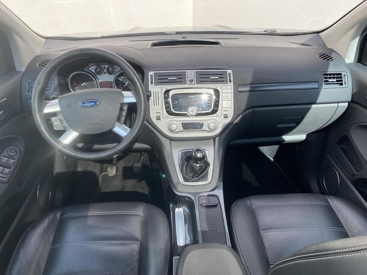 2009 Ford KUGA - 12