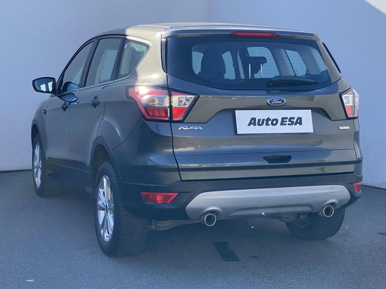 2019 Ford KUGA - 10