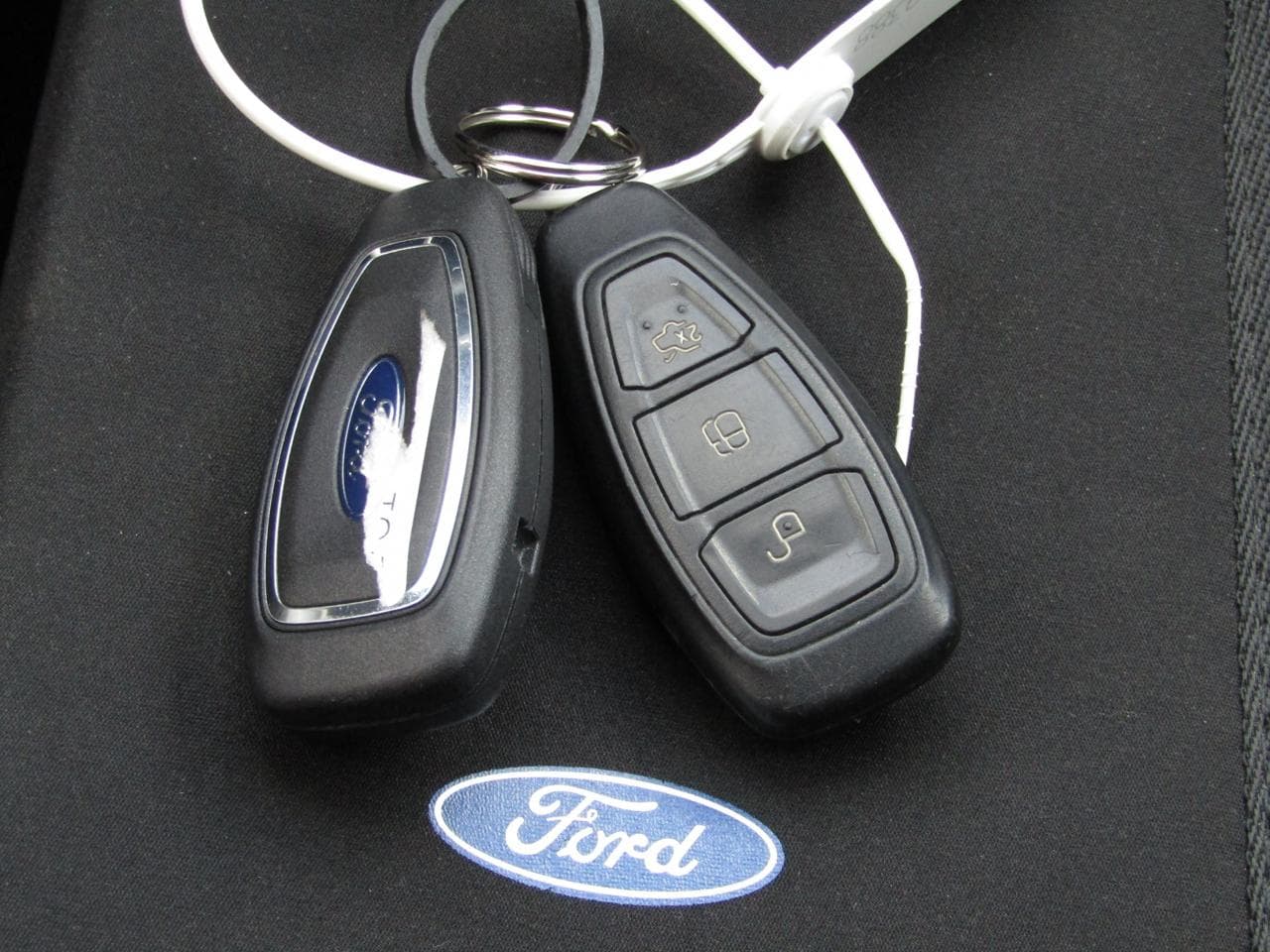 2015 Ford KUGA - 18