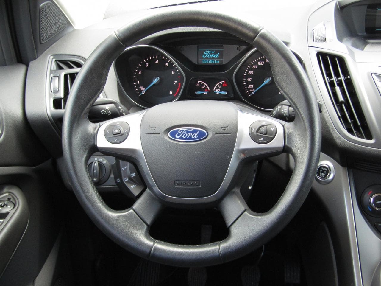 2015 Ford KUGA - 12