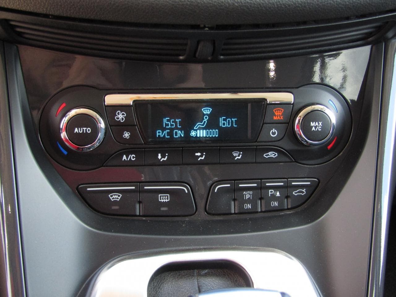 2013 Ford KUGA - 15