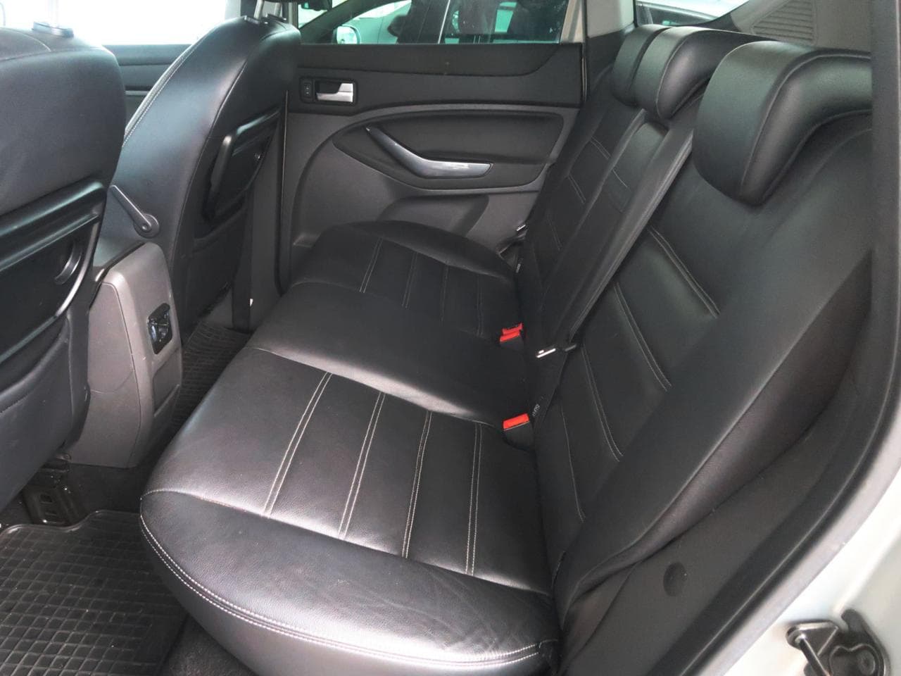2009 Ford KUGA - 15